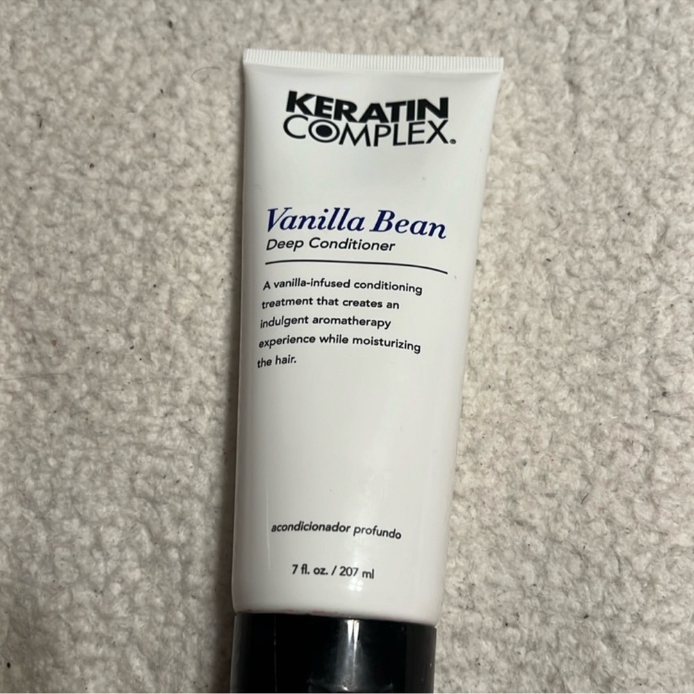 Keratin Complex Vanilla Bean Deep Conditioner - White
